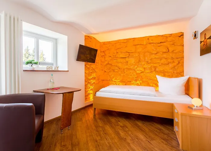 Отель Werner 2*